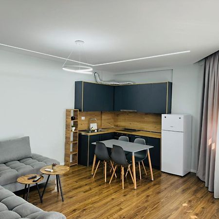 Apartamente 티라나 외부 사진