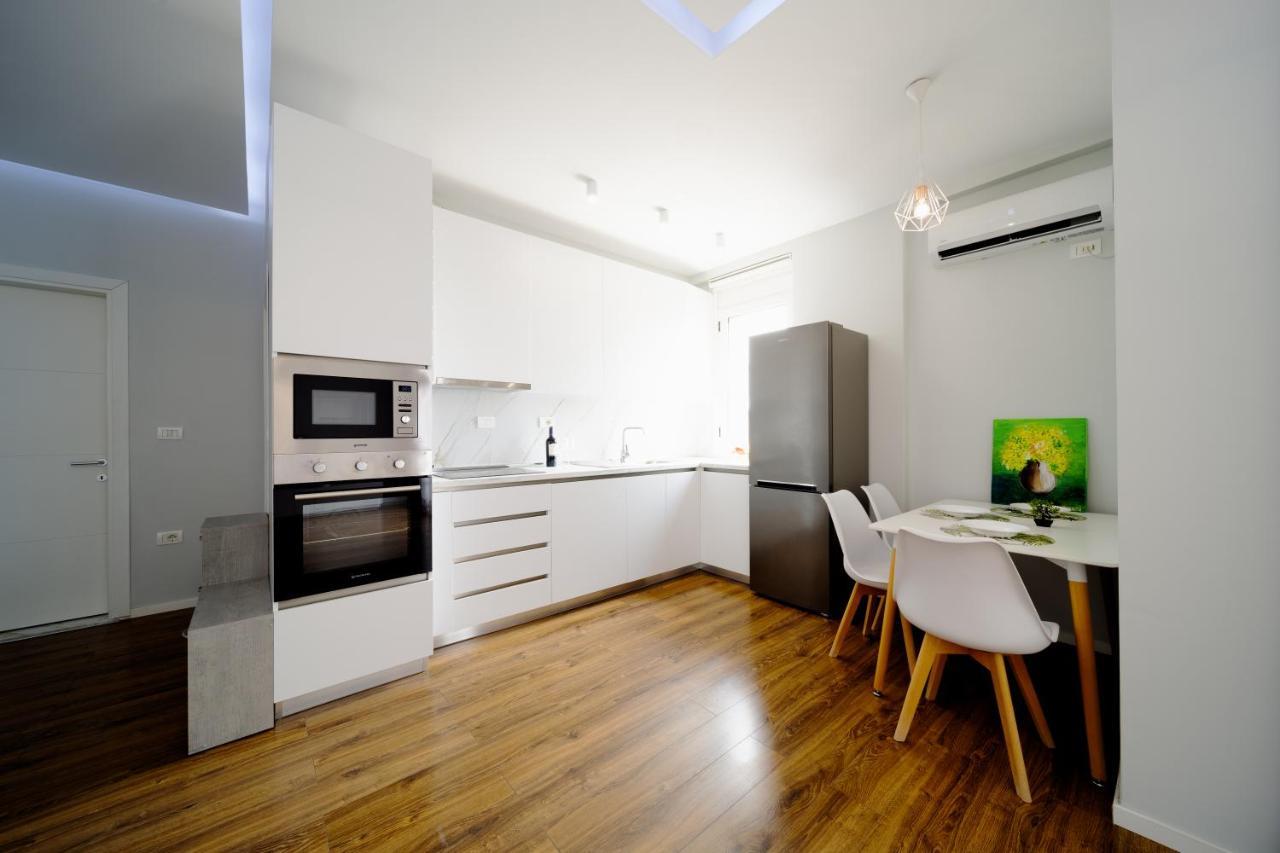 Apartamente 티라나 외부 사진