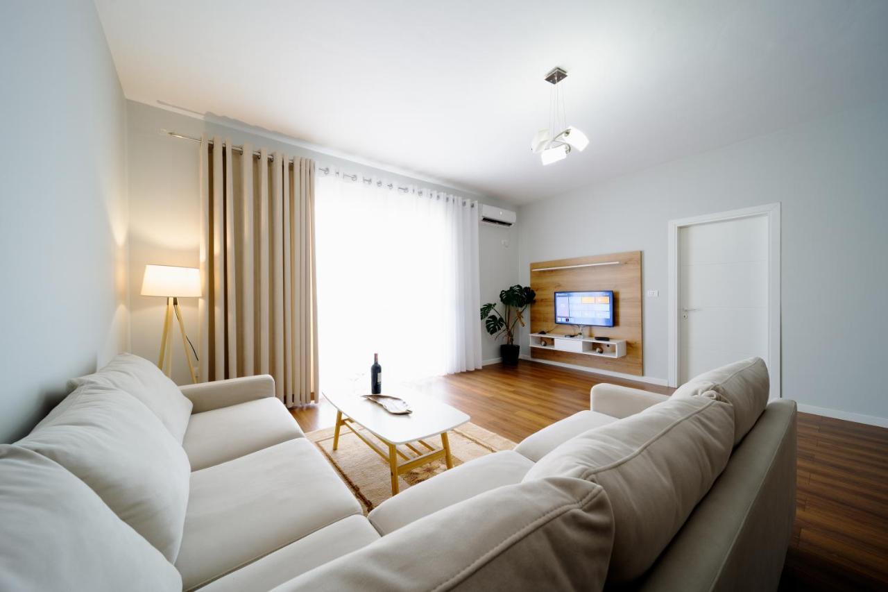 Apartamente 티라나 외부 사진