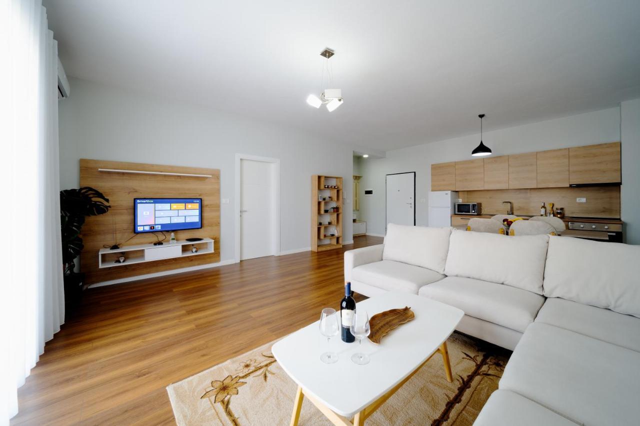 Apartamente 티라나 외부 사진