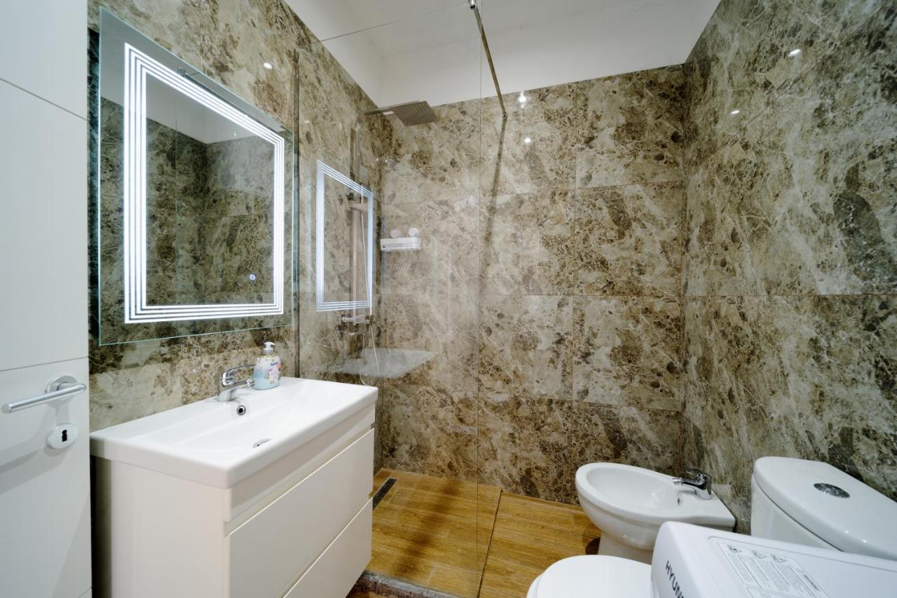 Apartamente 티라나 외부 사진