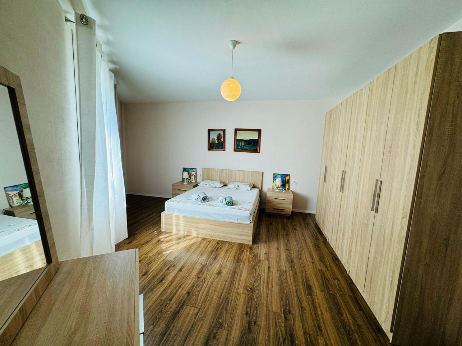 Apartamente 티라나 외부 사진