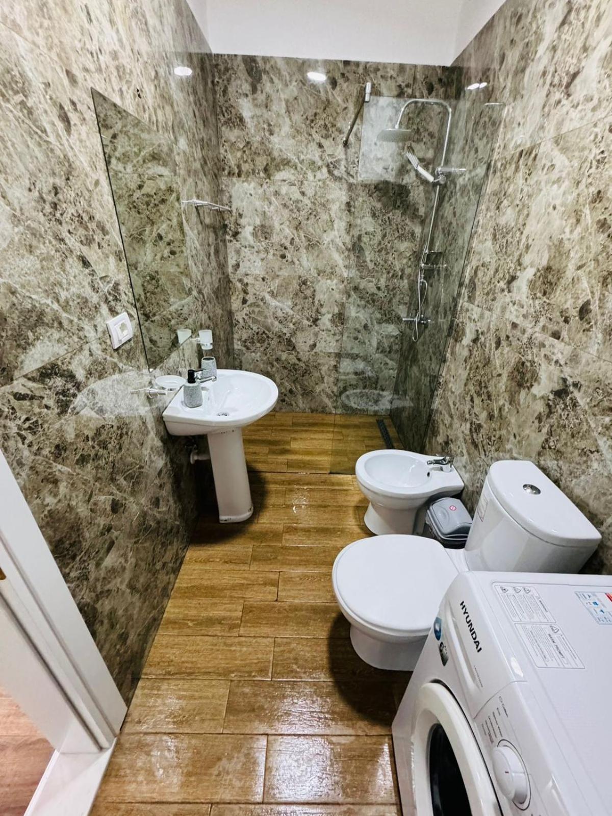 Apartamente 티라나 외부 사진