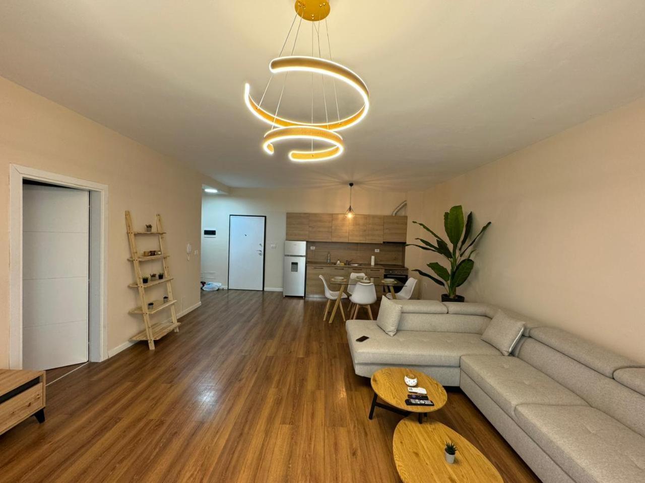 Apartamente 티라나 외부 사진