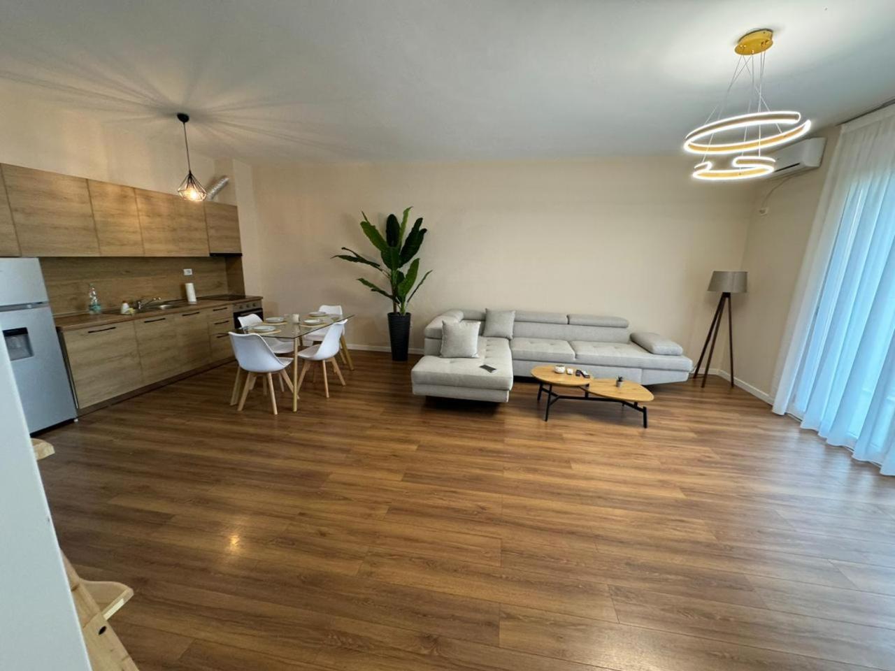 Apartamente 티라나 외부 사진